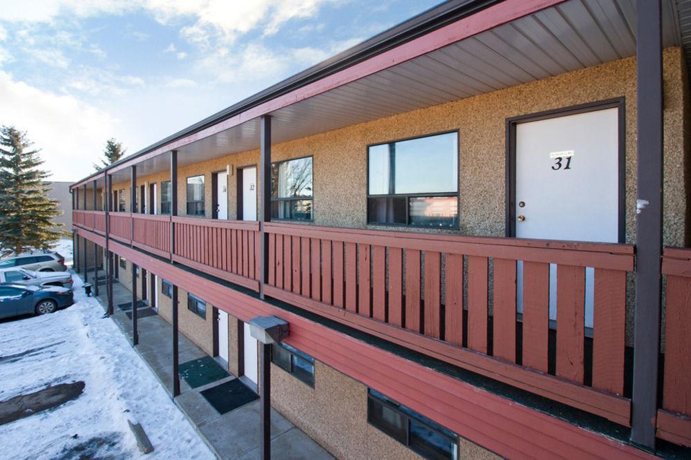 Horizon Motel Saint Albert Eksteriør billede