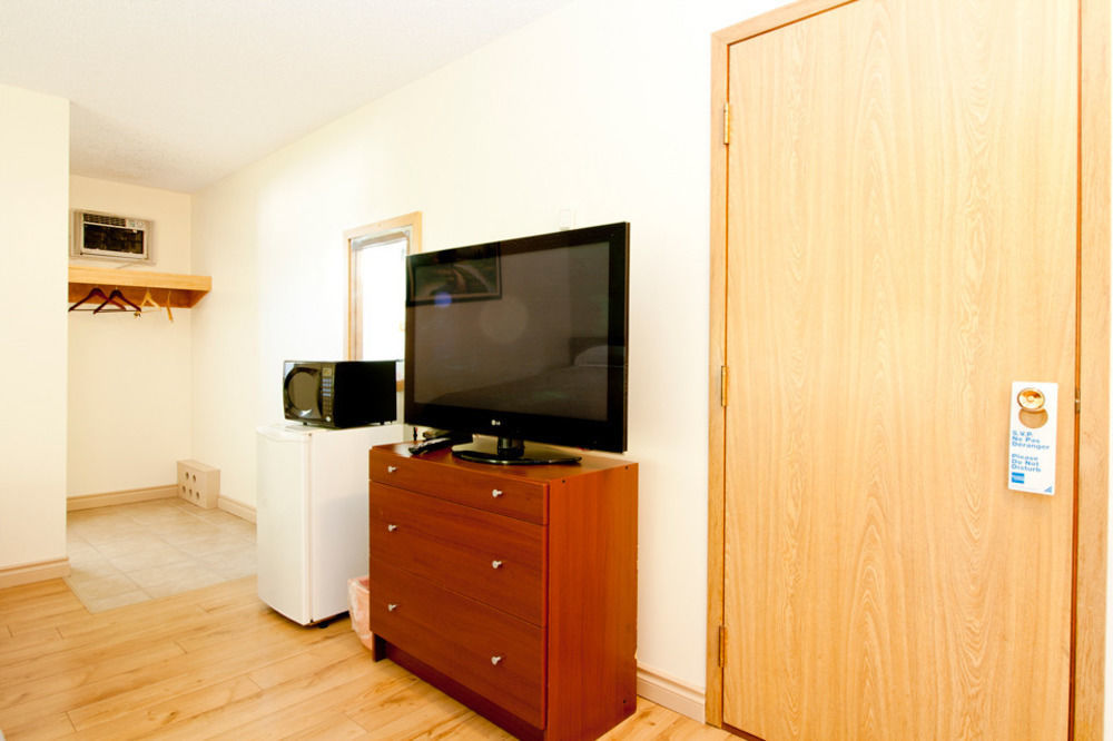 Horizon Motel Saint Albert Eksteriør billede
